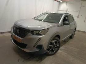 Peugeot 2008 1.2i Allure, снимка 3