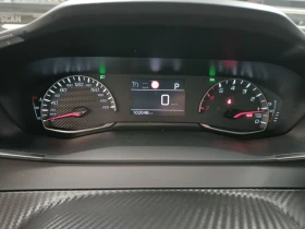 Peugeot 2008 1.2i Allure, снимка 10