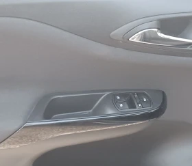 Opel Corsa 1.4 Бензин , снимка 6