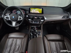 BMW 520 520d M Sport Package Plus, снимка 6