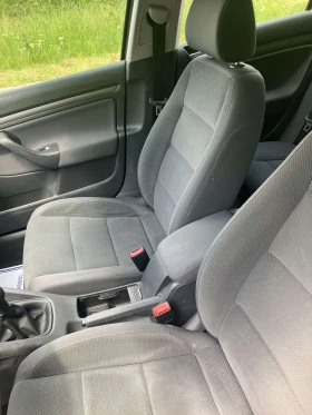 VW Golf 5 1.4  | Mobile.bg    9