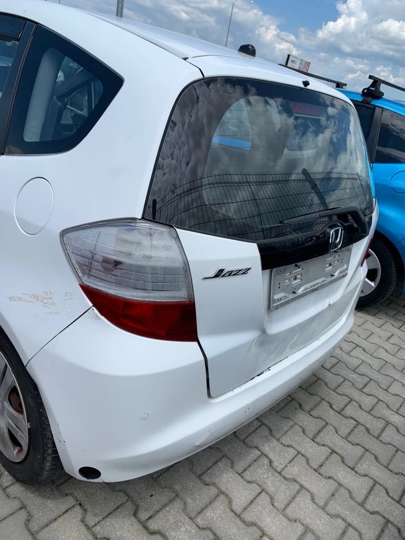 Honda Jazz 1.3i/Auto, Ръчна/, снимка 5 - Автомобили и джипове - 38590036