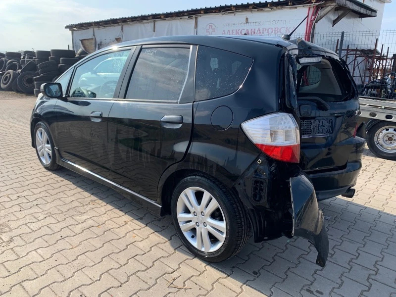 Honda Jazz 1.3i/Auto, Ръчна/, снимка 4 - Автомобили и джипове - 38590036