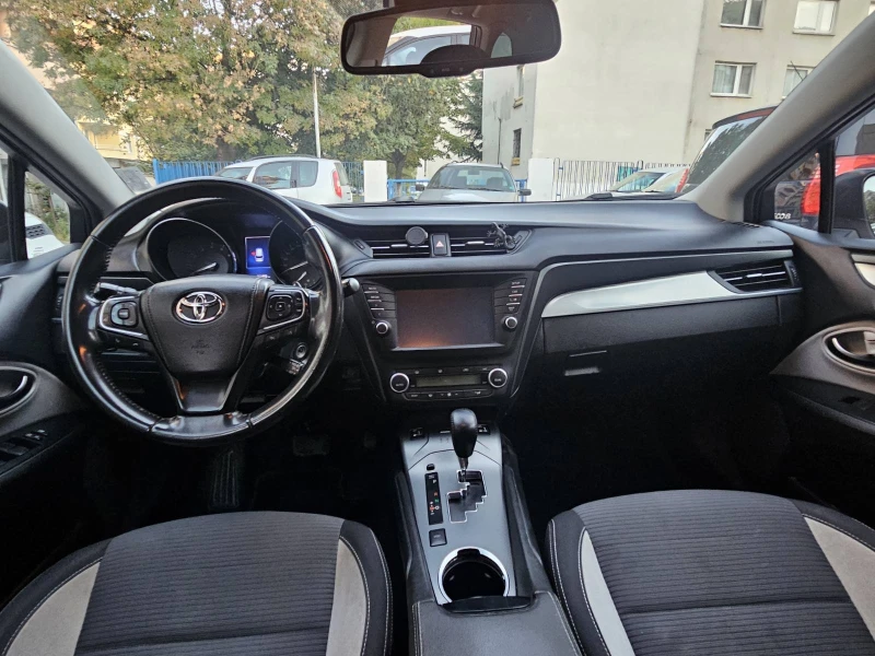 Toyota Avensis, снимка 8 - Автомобили и джипове - 47691175