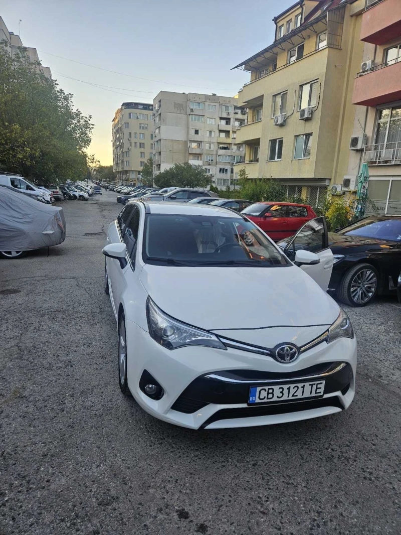 Toyota Avensis, снимка 3 - Автомобили и джипове - 47691175