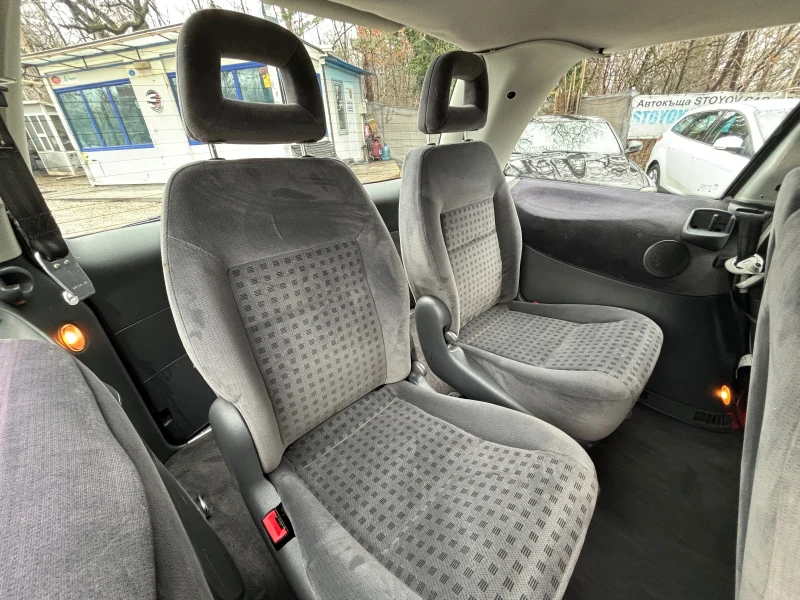 VW Sharan 1.9 TDI, снимка 9 - Автомобили и джипове - 48354542