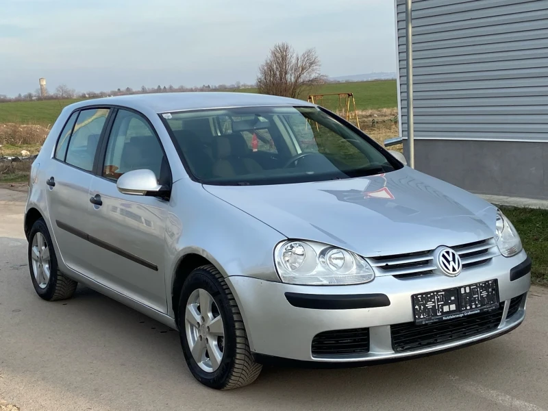 VW Golf 1.9TDI 105К.С. BKC е кода на мотора, снимка 2 - Автомобили и джипове - 49135390