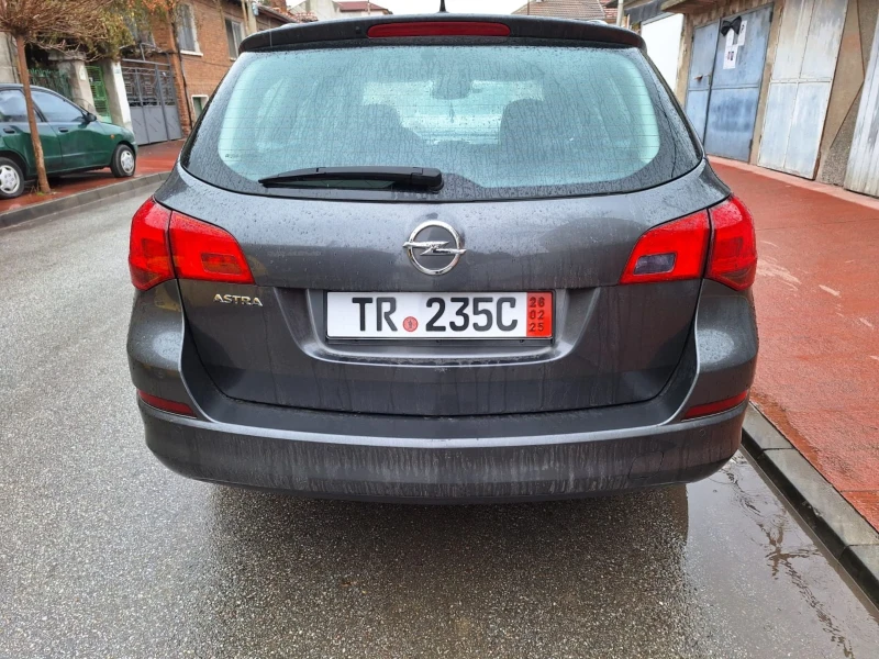 Opel Astra, снимка 4 - Автомобили и джипове - 49303521