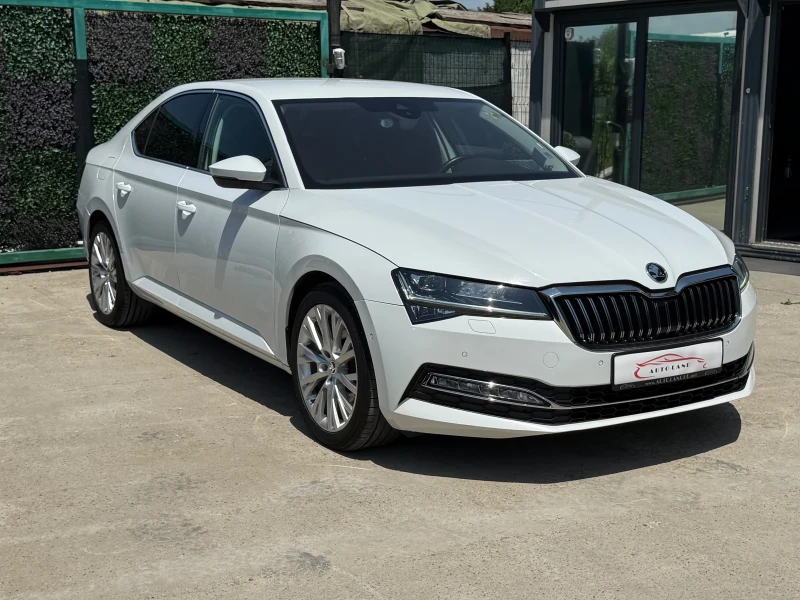 Skoda Superb VIRTUAL COCKPIT/PARK/LED/NAVI/CAM/СОБСТВЕН ЛИЗИНГ, снимка 2 - Автомобили и джипове - 51391350