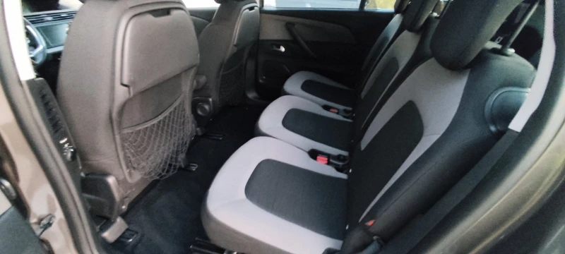 Citroen Grand C4 Picasso 1.6 7mesta, снимка 15 - Автомобили и джипове - 51734959