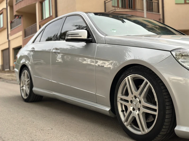 Mercedes-Benz E 350 CDI AMG KEYLESS , снимка 8 - Автомобили и джипове - 52431363