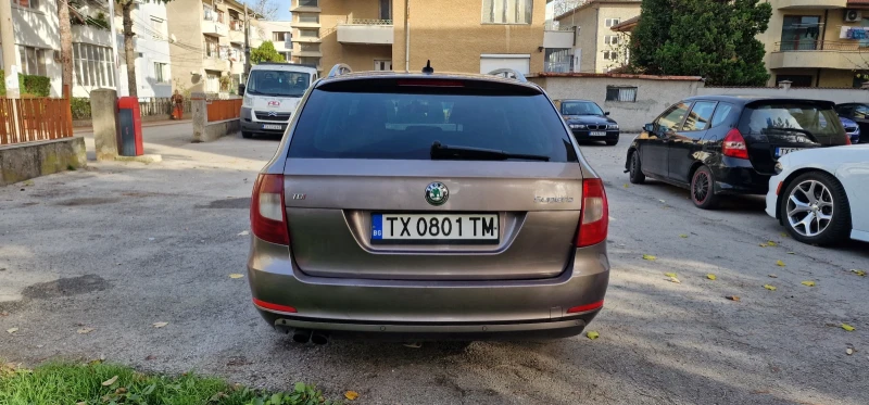 Skoda Superb Няма, снимка 6 - Автомобили и джипове - 52445921