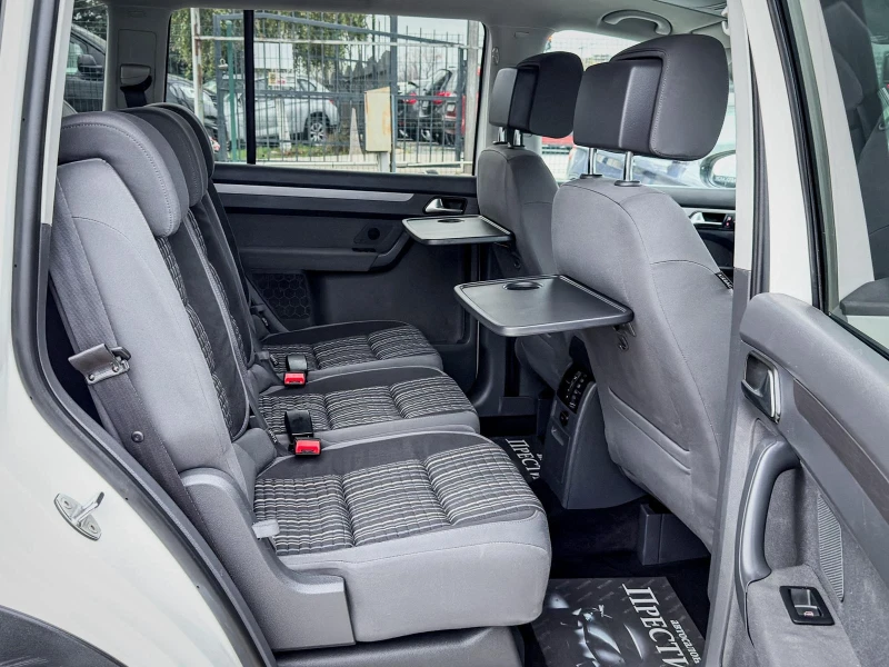 VW Touran 2.0TDI - DSG - CROSS, снимка 12 - Автомобили и джипове - 52456186