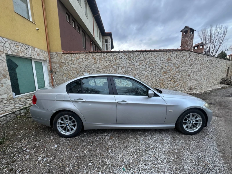 BMW 318, снимка 3 - Автомобили и джипове - 52542235