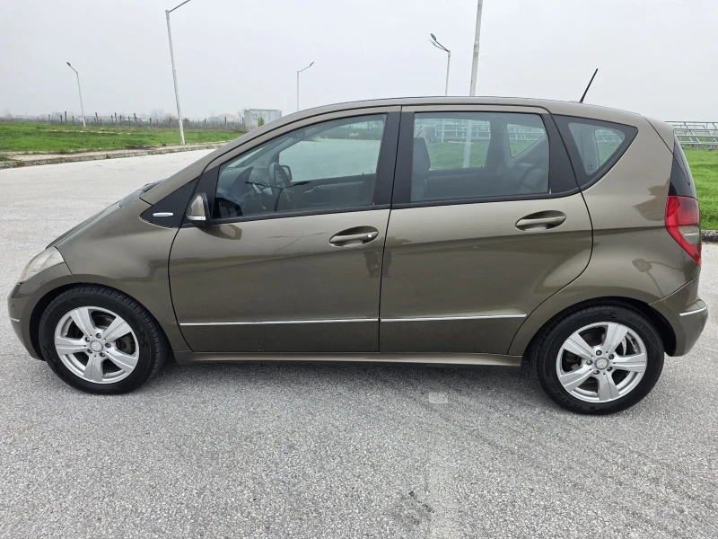 Mercedes-Benz A 180 CDI* Facelift* Automat, снимка 2 - Автомобили и джипове - 52652682