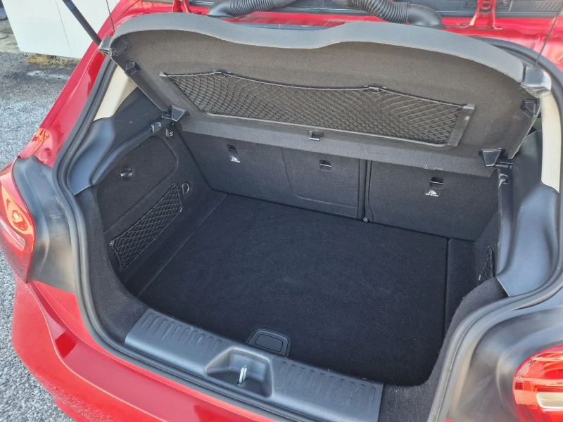 Mercedes-Benz A 160 1.5D 90000km NEW Euro6, снимка 14 - Автомобили и джипове - 52832715