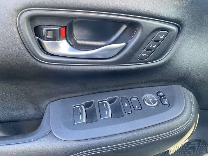 Honda ZR-V e:HEV ADVANCE, снимка 13 - Автомобили и джипове - 52903779