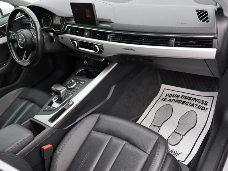 Audi A4 * S-Line* * HeadUp* AвтоКредит* (ЦЕНА ДО БГ), снимка 12 - Автомобили и джипове - 53327632