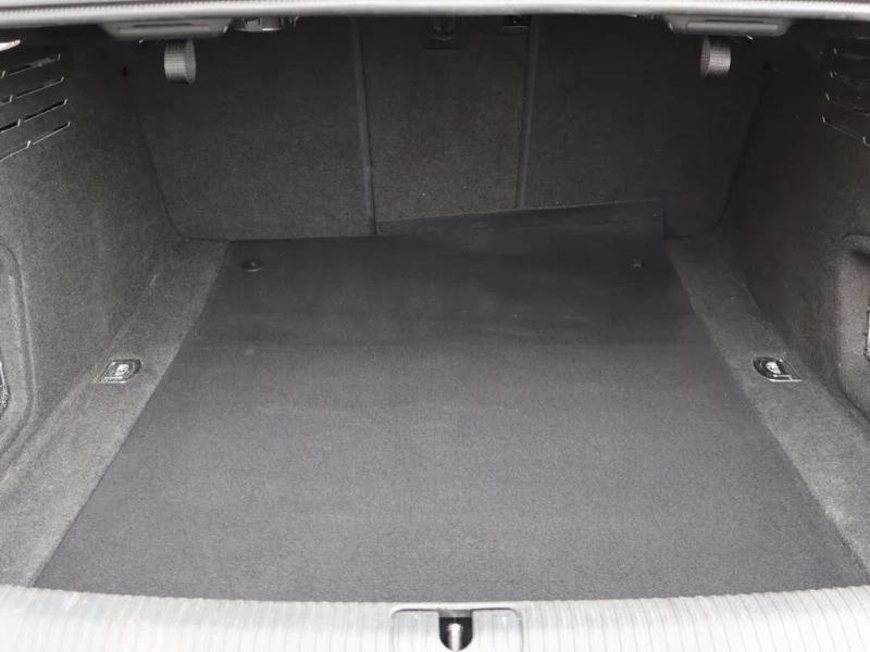 Audi A4 * S-Line* * HeadUp* AвтоКредит* (ЦЕНА ДО БГ), снимка 15 - Автомобили и джипове - 53327632