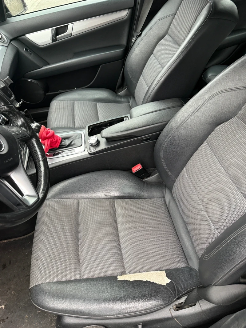 Mercedes-Benz C 250 Mercedes C250 CDI 4MATIC 204к.с Автоматик Фейслифт, снимка 7 - Автомобили и джипове - 53419188