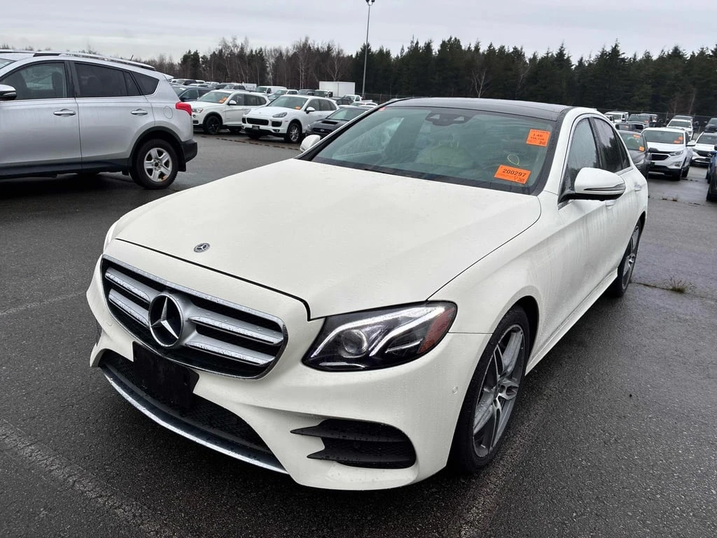 Mercedes-Benz E 300 * CARFAX * БЕЗ ПЪРВОНАЧАЛНА ВНОСКА, снимка 1