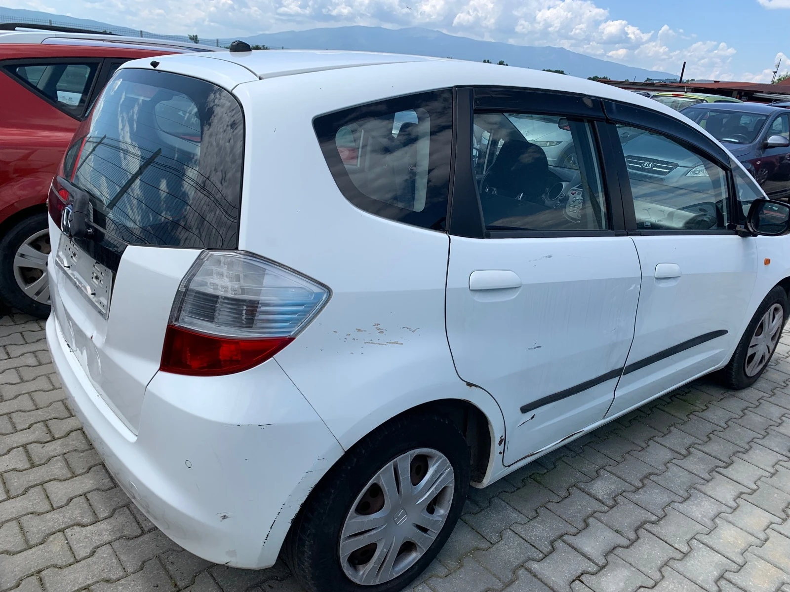 Honda Jazz 1.3i/Auto, Ръчна/ - изображение 9