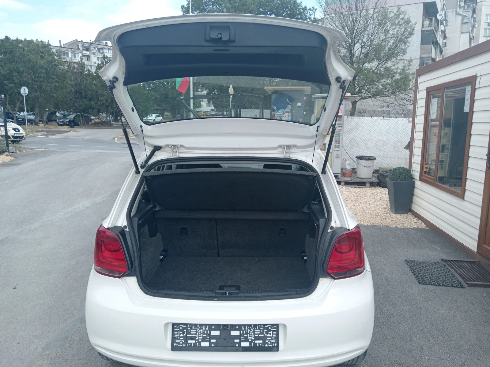 VW Polo 1.2i-69к.с. - изображение 10