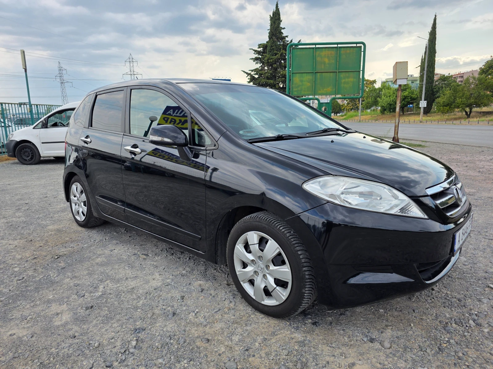 Honda Fr-v 1.8 i AUTOMAT 140k.c  - изображение 3
