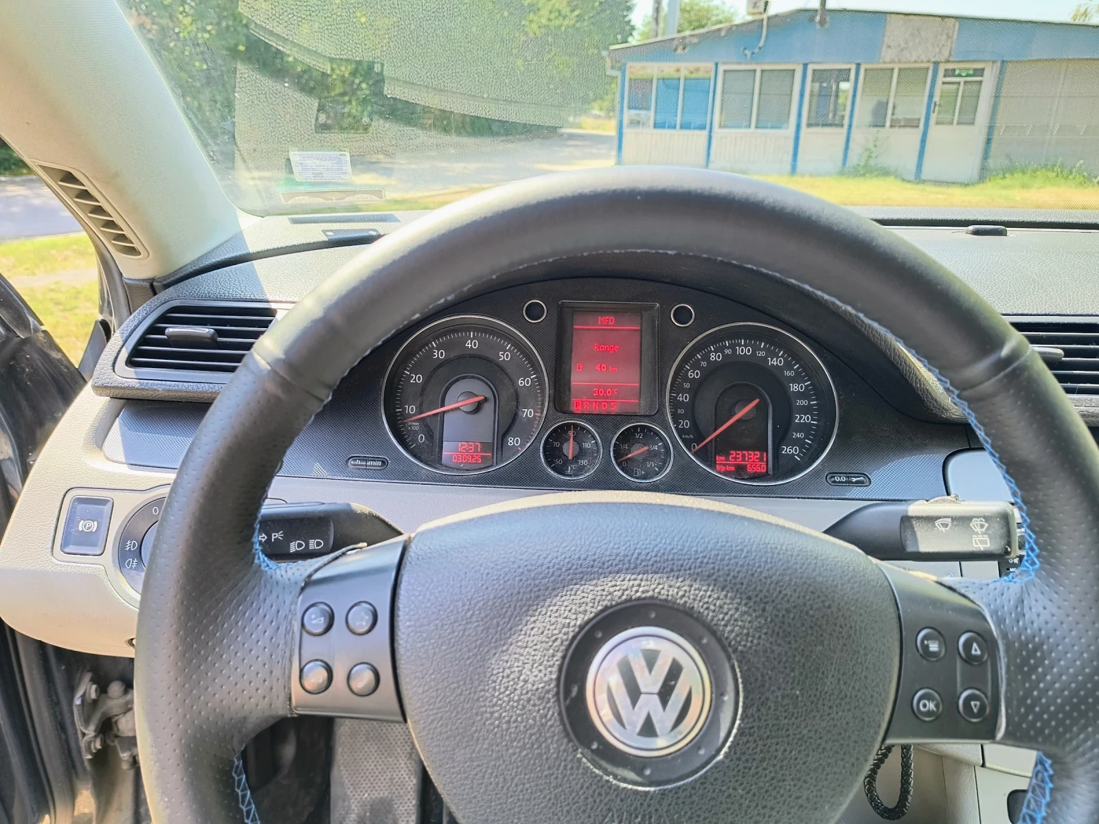 VW Passat  - изображение 10