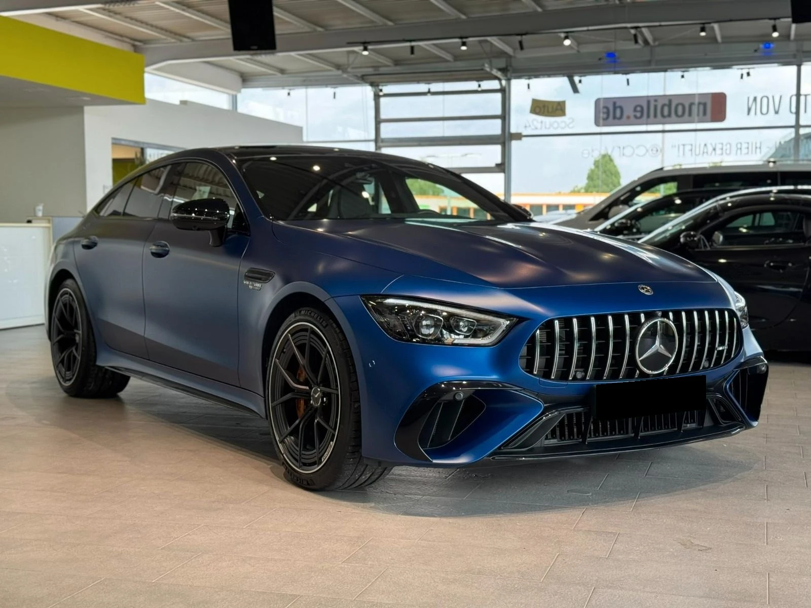 Mercedes-Benz AMG GT 63S E-PERFORMANCE CERAMIC-BRAKES CARBON BURMESTER  - изображение 3