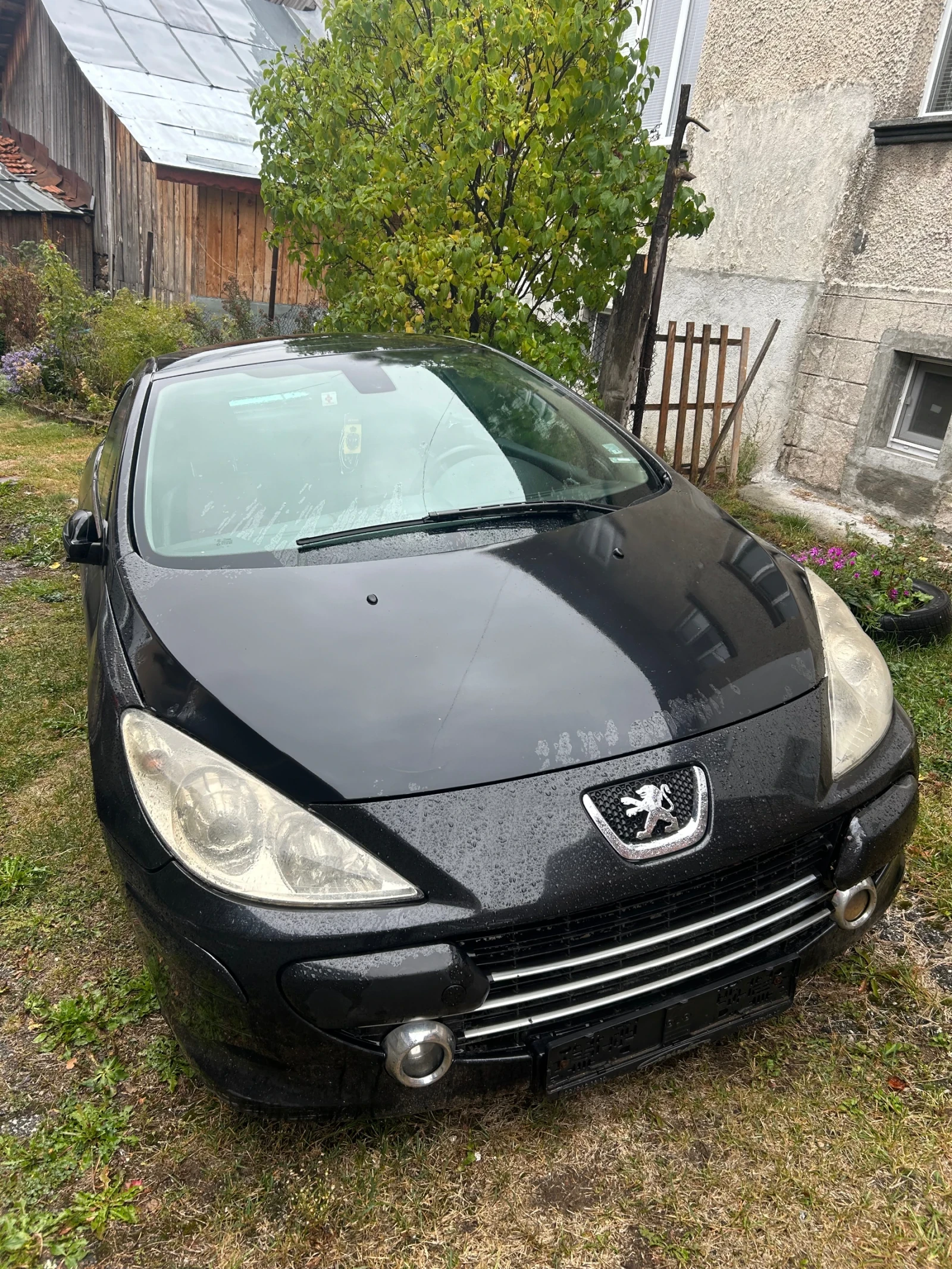 Peugeot 307 Peugeot 307 CC - 2.0 бензин - изображение 2