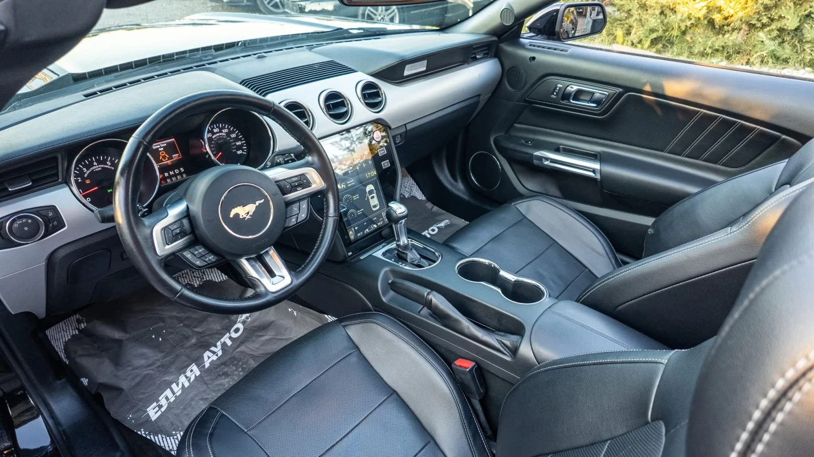 Ford Mustang 2.3 ECO BOOST CABRIO FULL BLACK LINE  100% | Mobile.bg   12