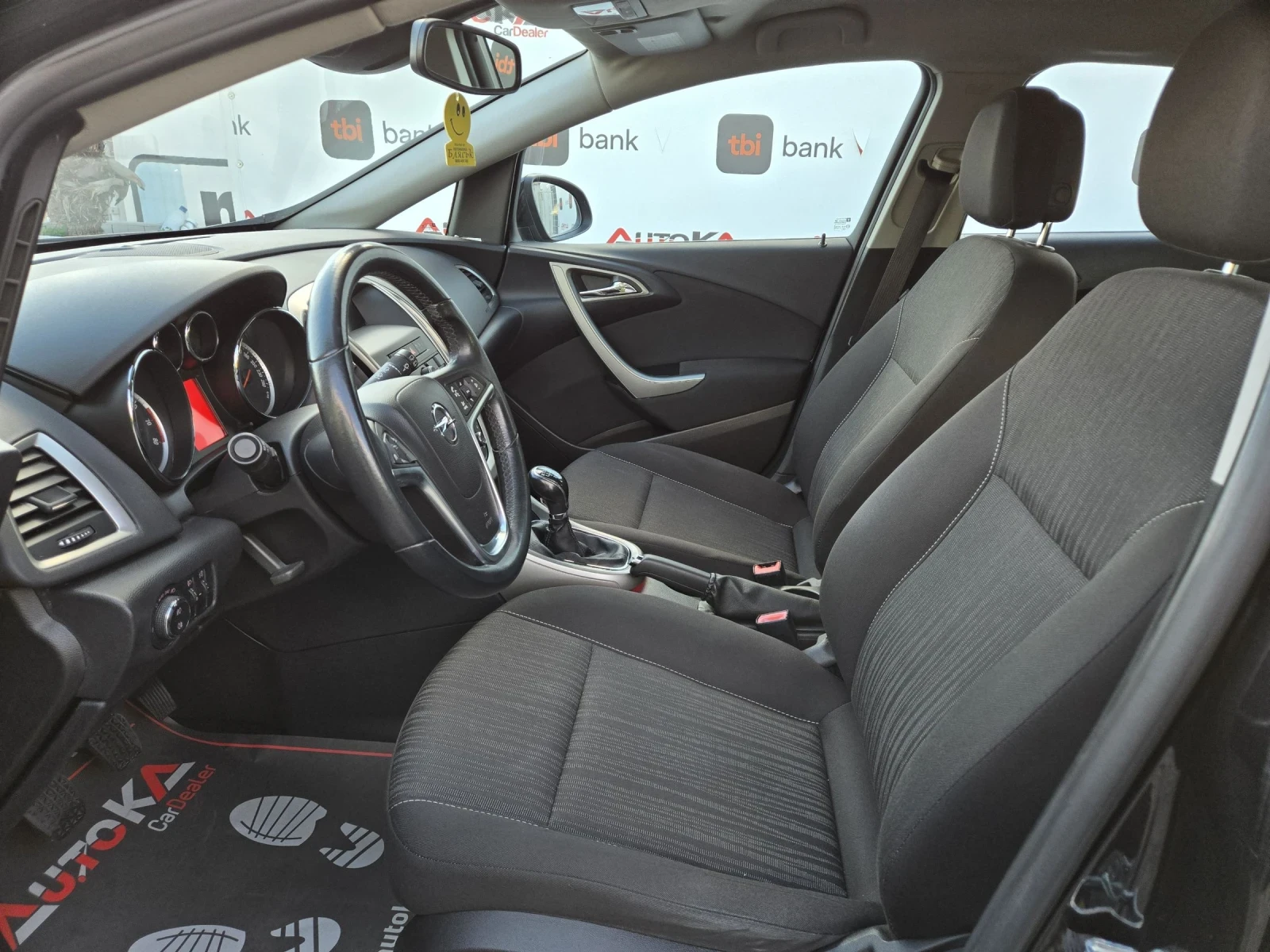 Opel Astra 1.4T-140кс= ГАЗ* LANDI RENZO* = 185.000km= АВТОПИЛ - изображение 7