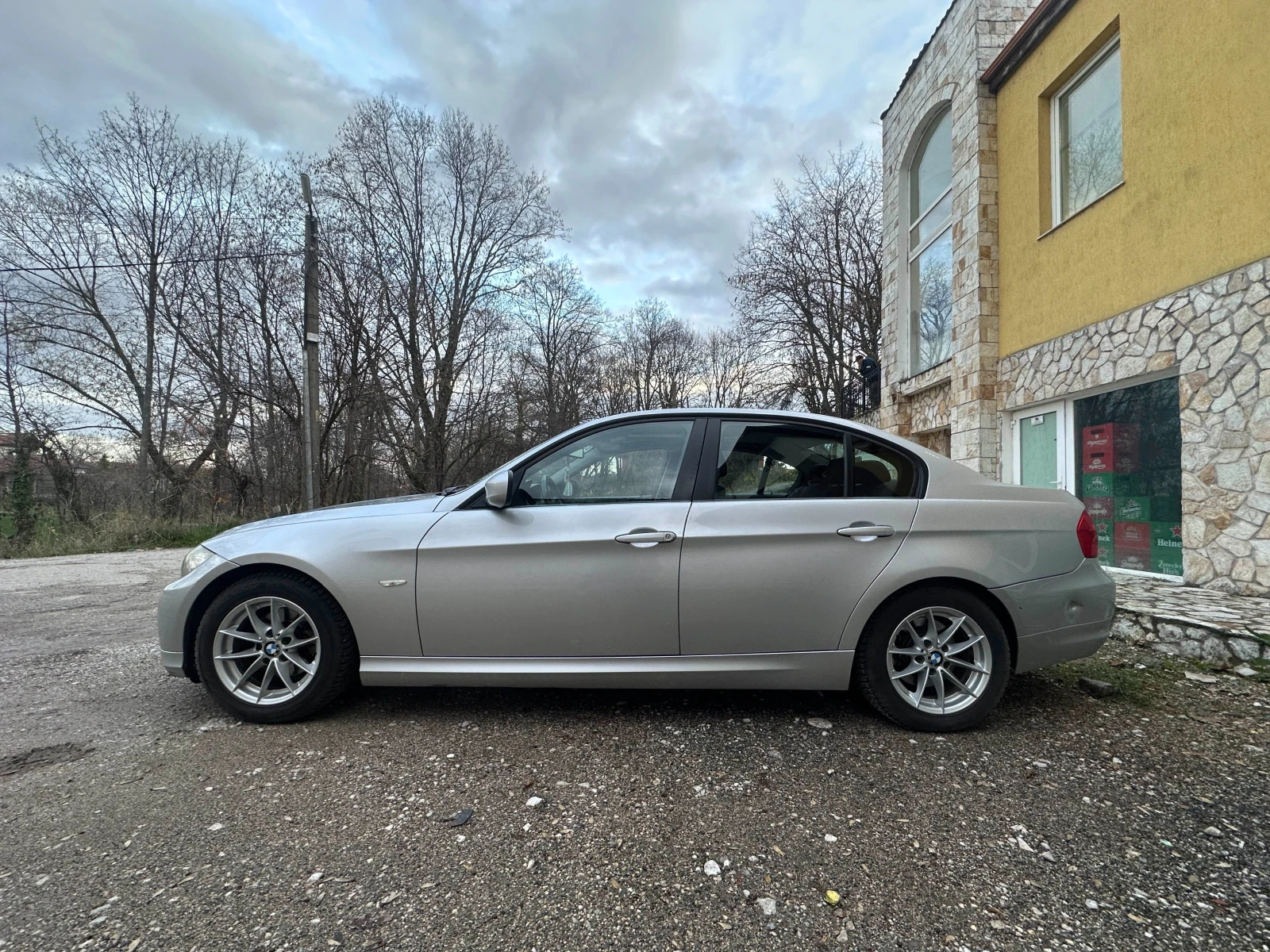 BMW 318  - изображение 2