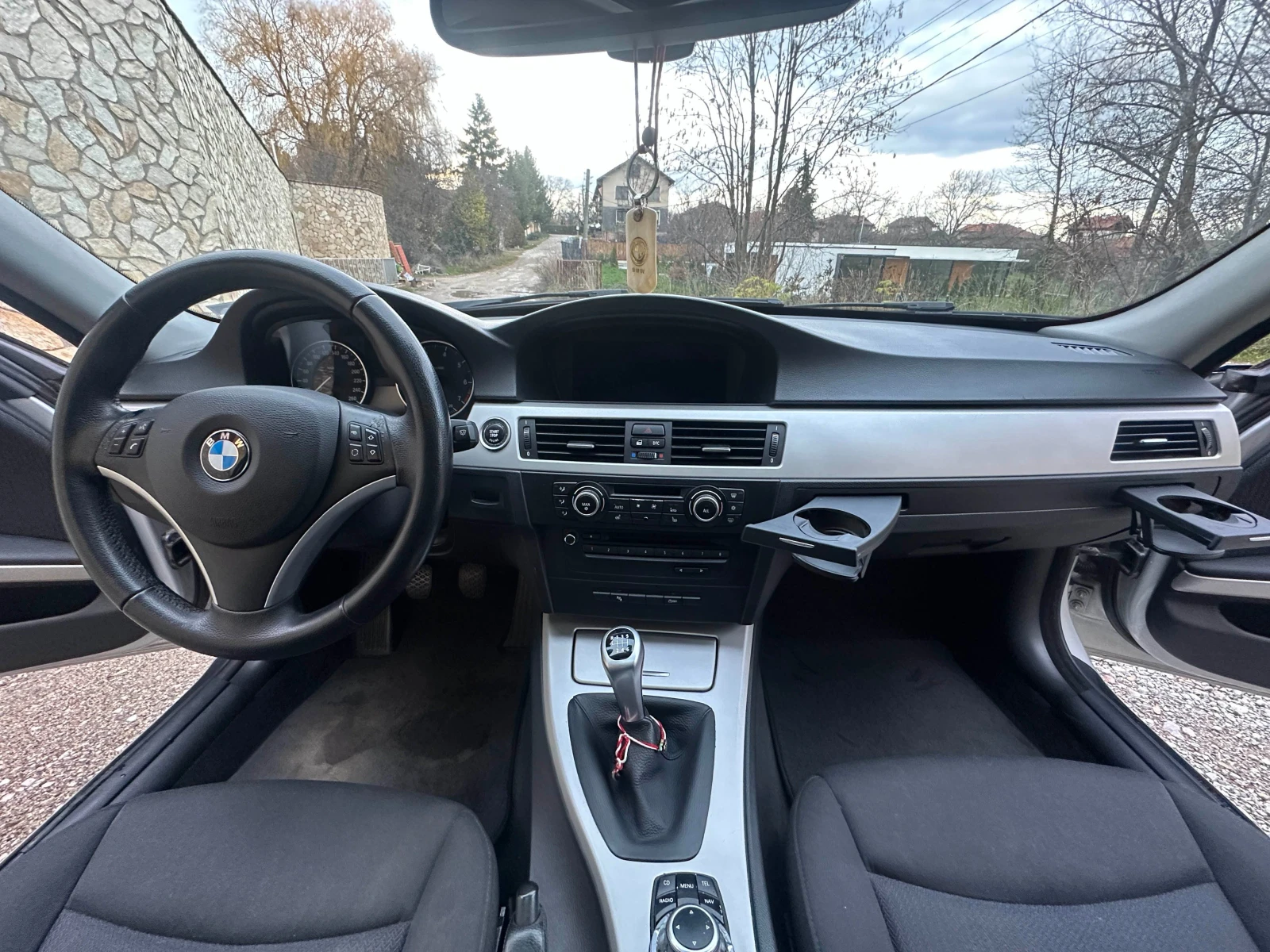 BMW 318  - изображение 6