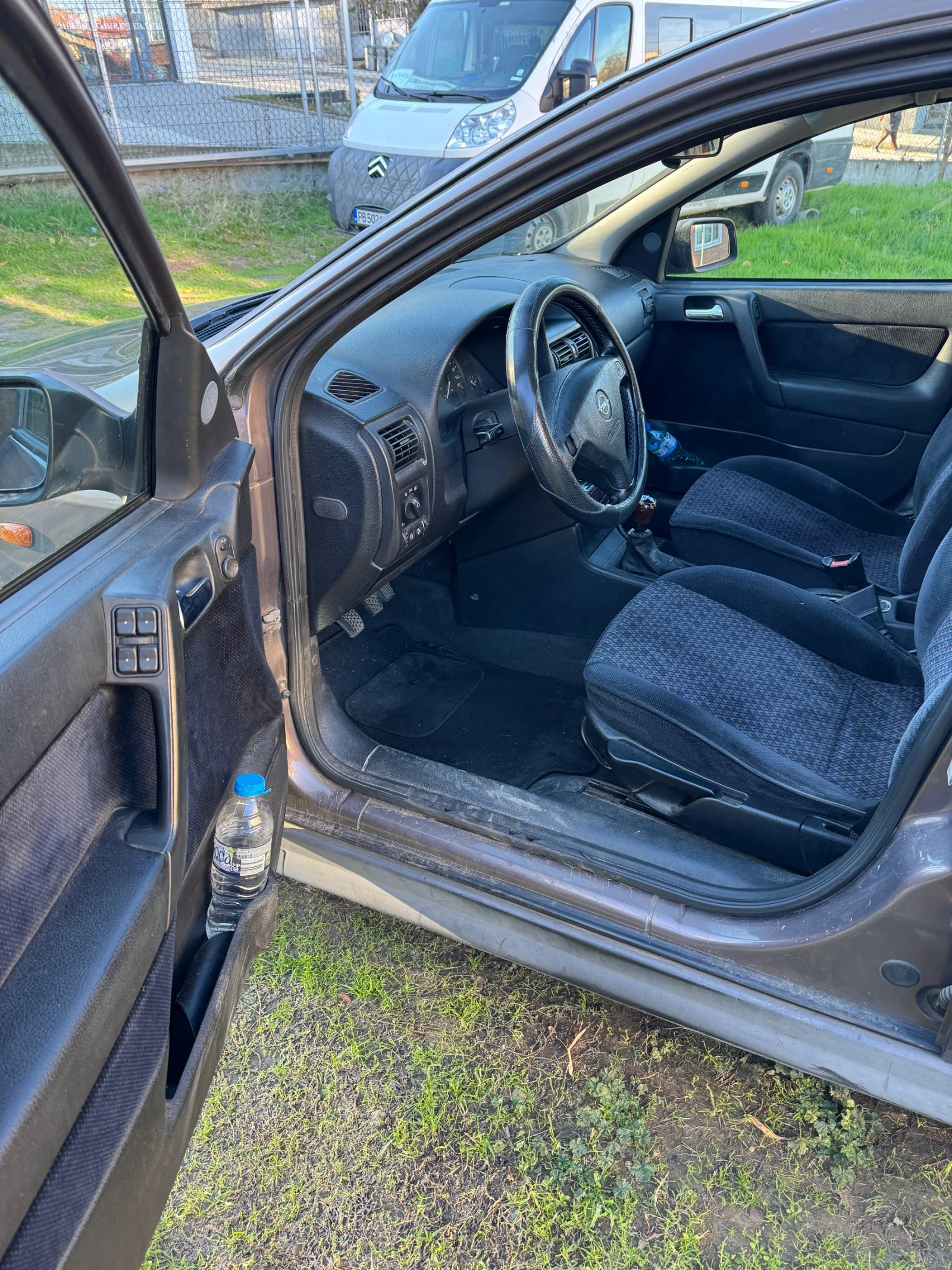 Opel Astra 1.6  75ps  - изображение 7