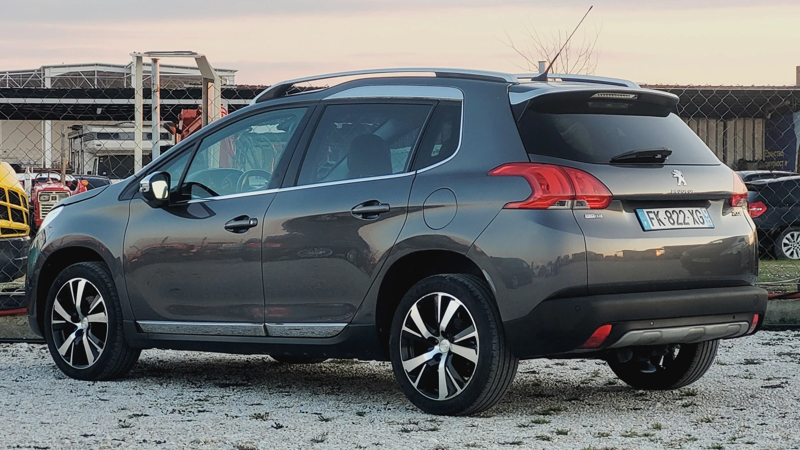 Peugeot 2008 Feline-Панорама-191хкм-пълна история - изображение 3