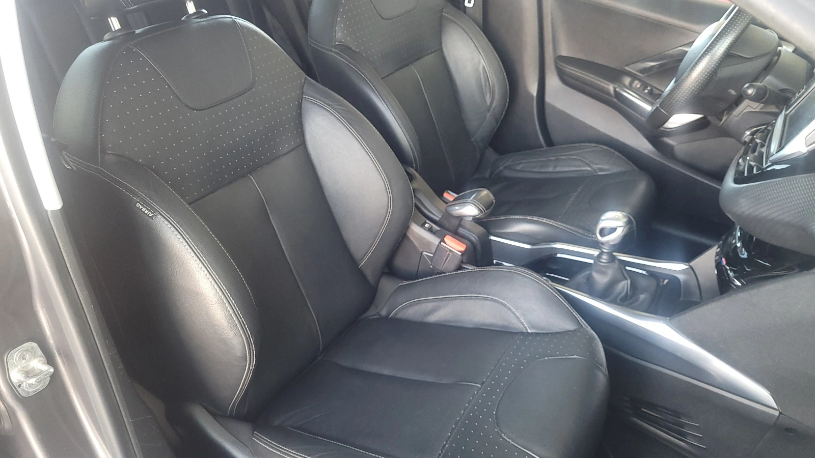 Peugeot 2008 Feline-Панорама-191хкм-пълна история - изображение 9