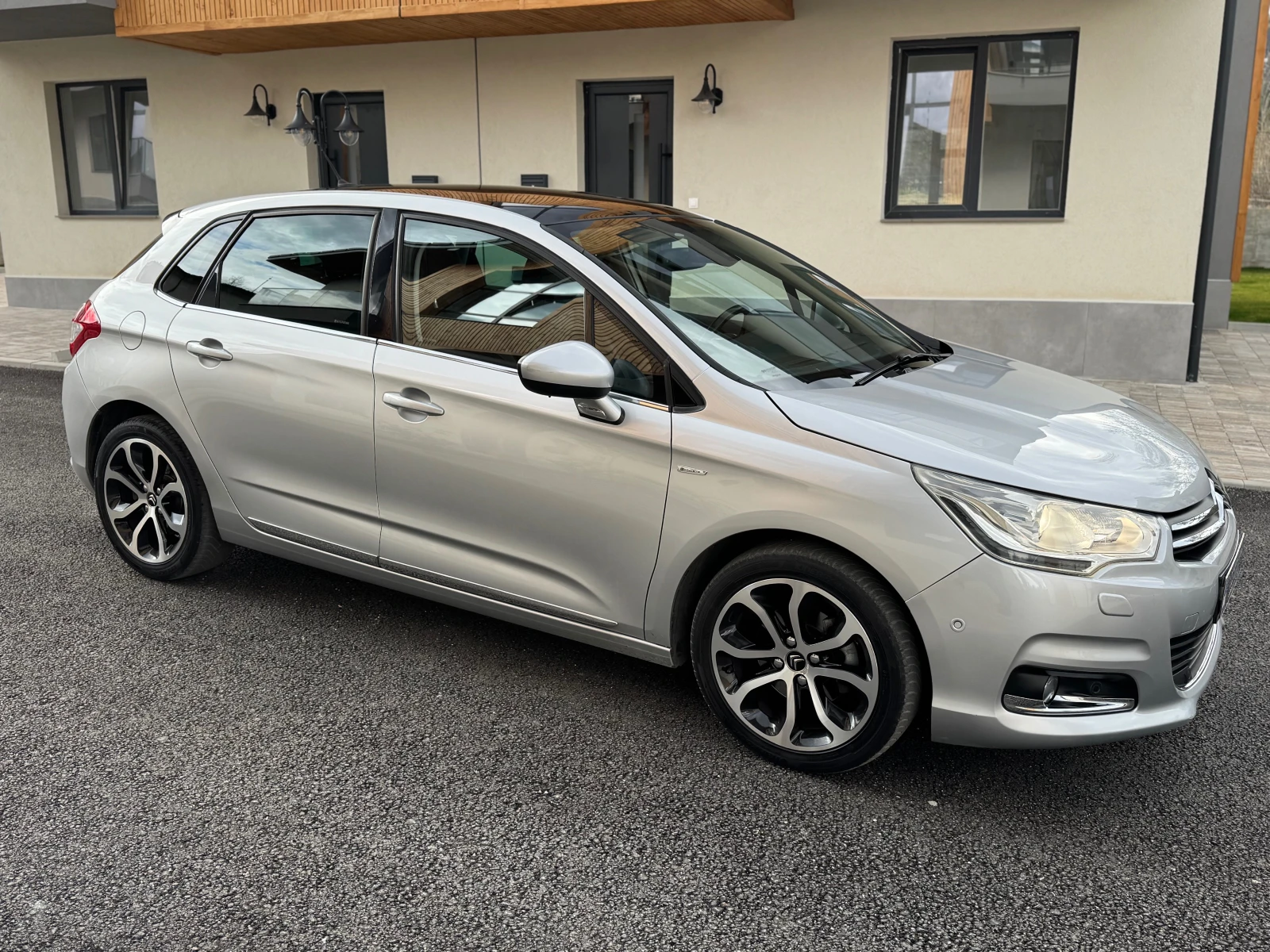 Citroen C4 1.6HDI* EXCLUSIVE/* FULL* EURO5, снимка 5 - Автомобили и джипове - 54127276
