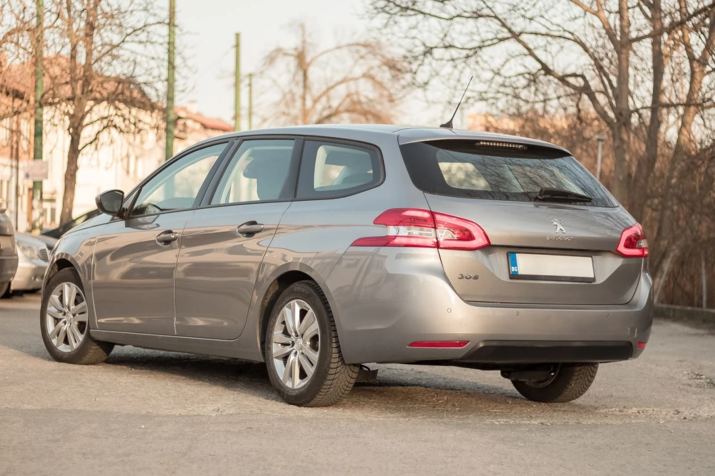 Peugeot 308 HDI 1.5 blu, снимка 6 - Автомобили и джипове - 54624768