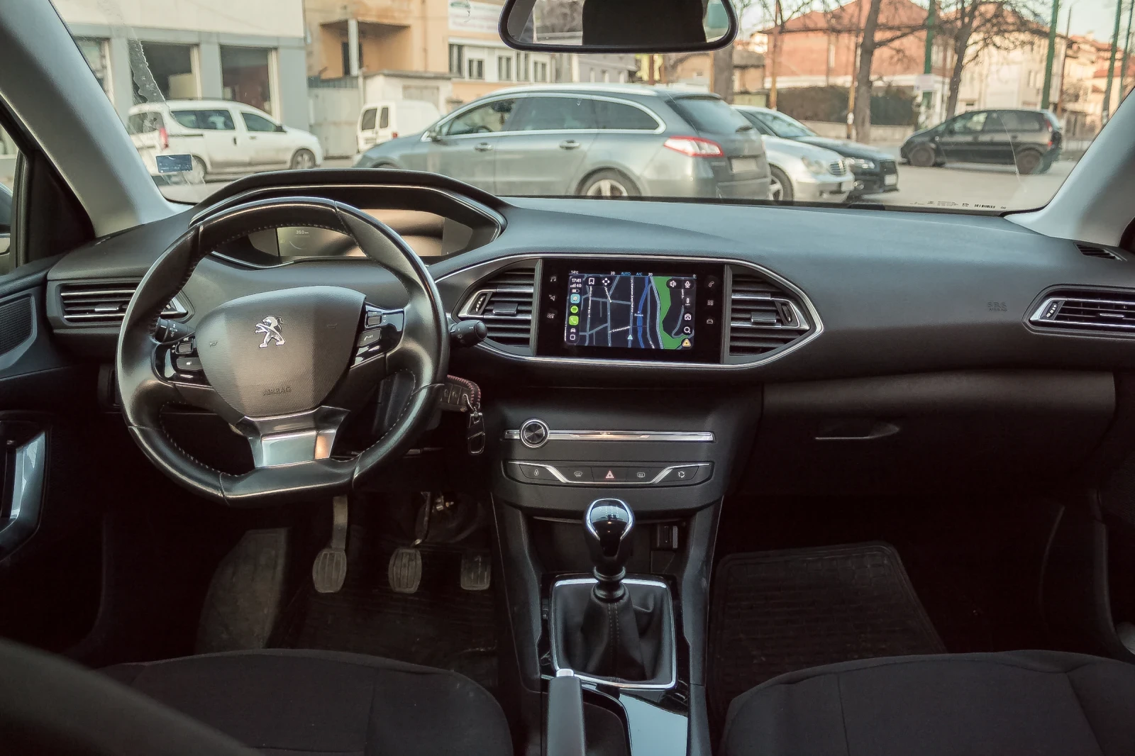 Peugeot 308 HDI 1.5 blu, снимка 8 - Автомобили и джипове - 54624768