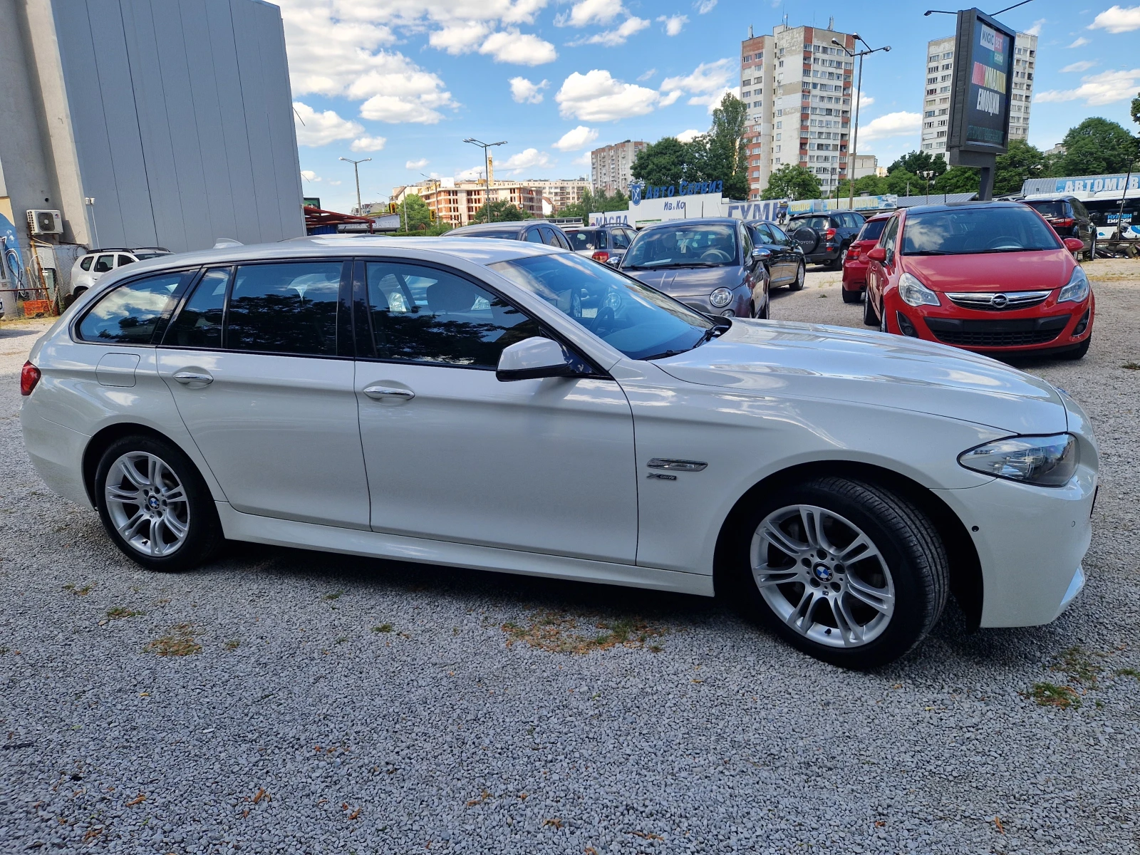 BMW 525 D/Xdrive/M PACK, снимка 4 - Автомобили и джипове - 54709245