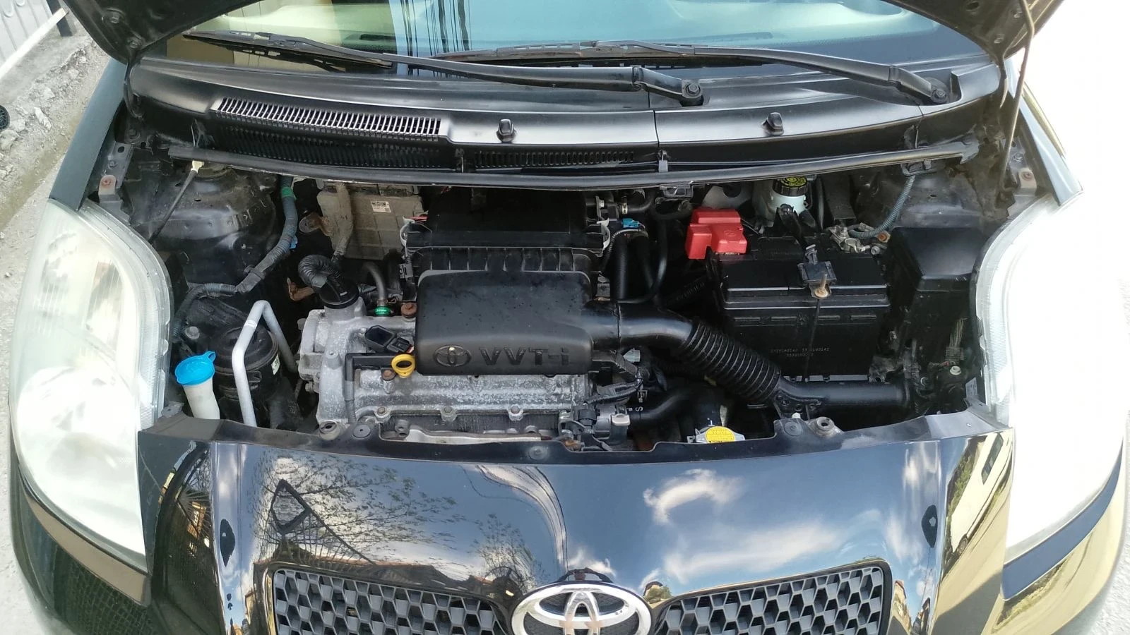 Toyota Yaris, снимка 12 - Автомобили и джипове - 54722925