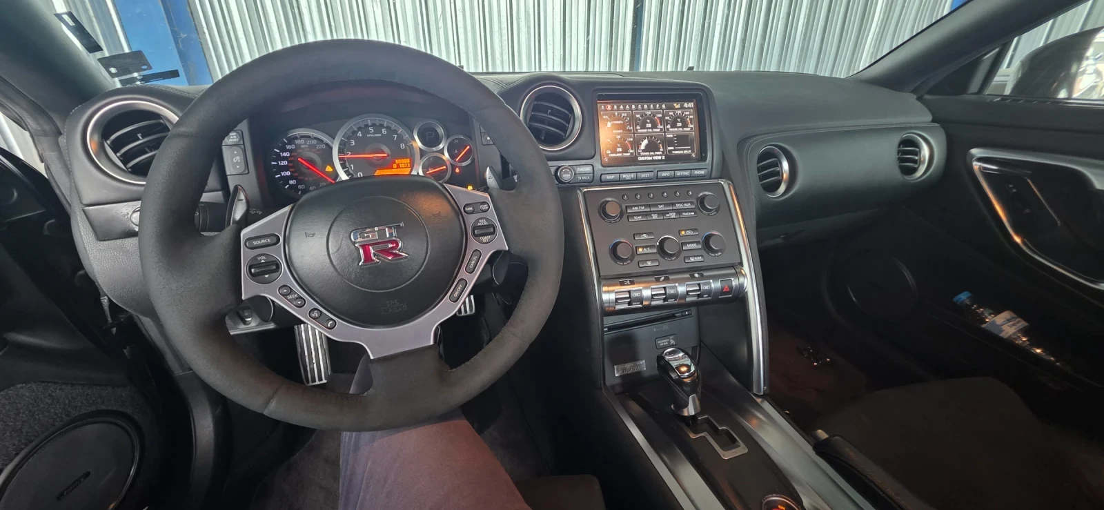 Nissan Gt-r Black edition 2009, снимка 11 - Автомобили и джипове - 54789157