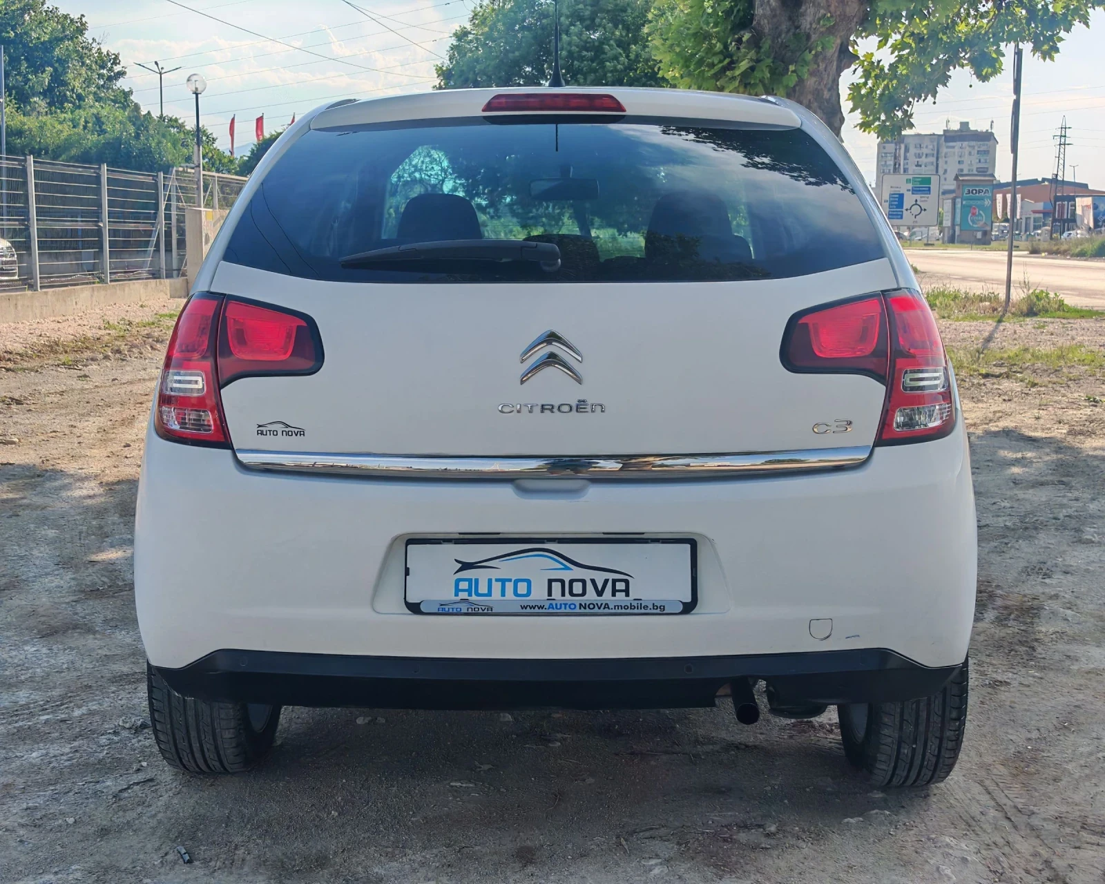 Citroen C3 1.4 БЕНЗИН 73 К.С. УНИКАЛНО СЪСТОЯНИЕ! НОВА!, снимка 6 - Автомобили и джипове - 54840562