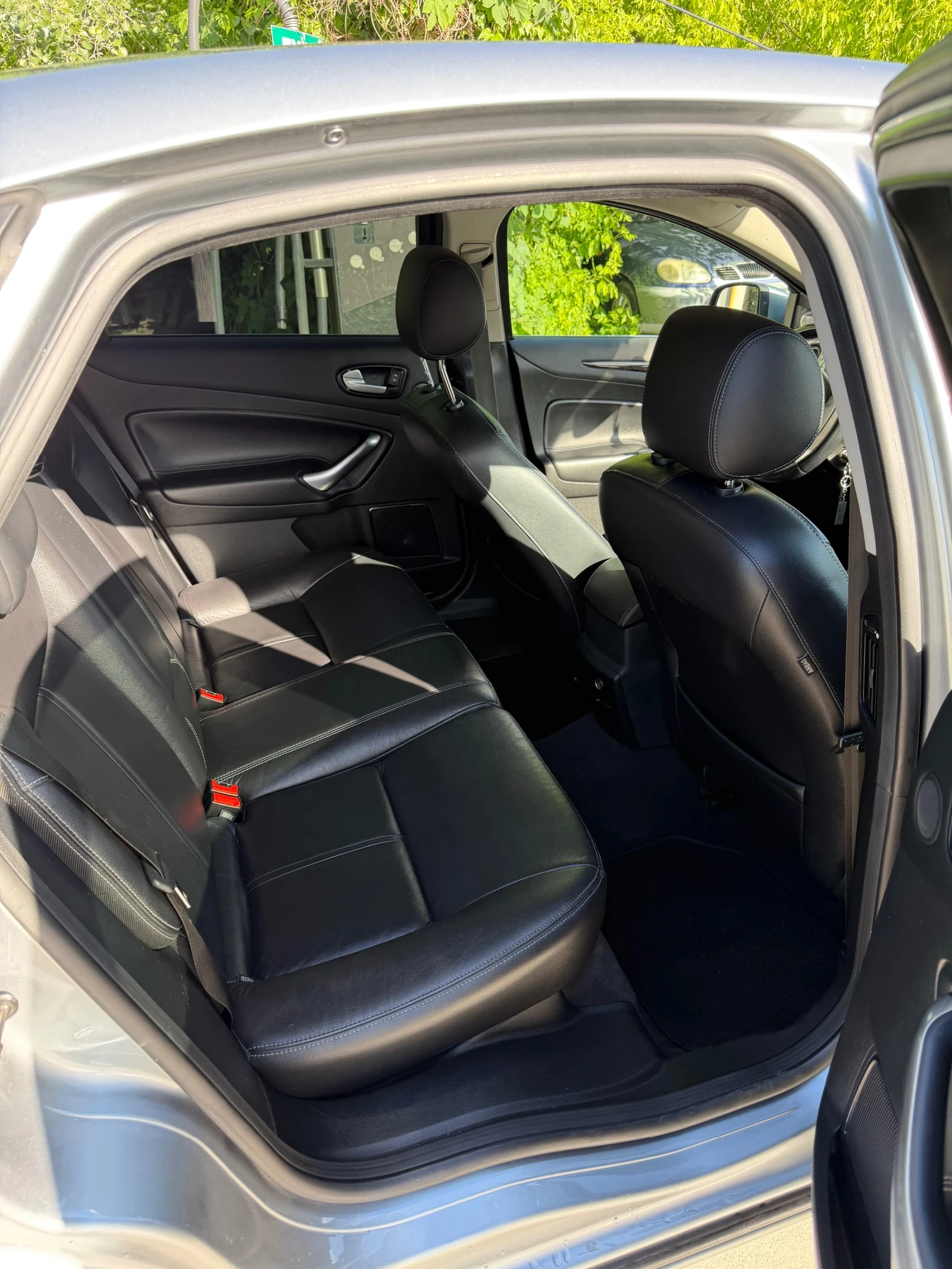 Ford Mondeo 2 TDCI, снимка 12 - Автомобили и джипове - 54945740