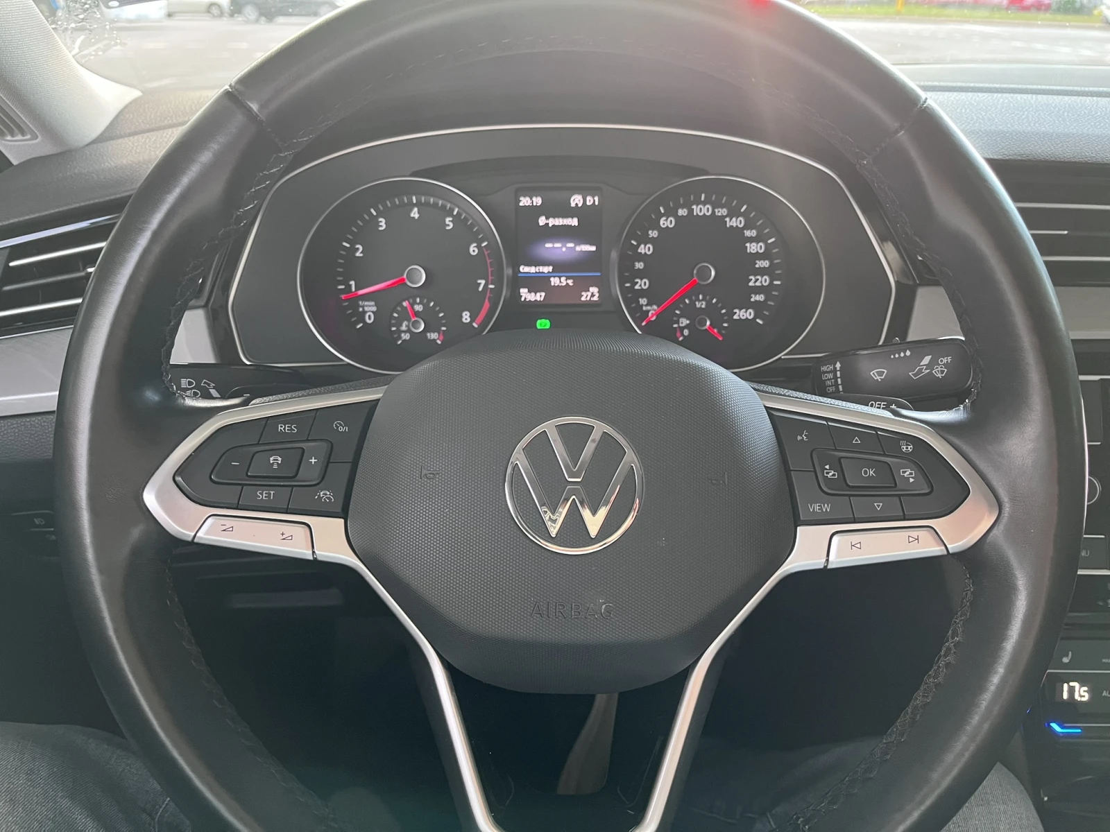 VW Passat 1.5 TSI 150 к.с. ACT DSG7 от България!, снимка 15 - Автомобили и джипове - 54948739