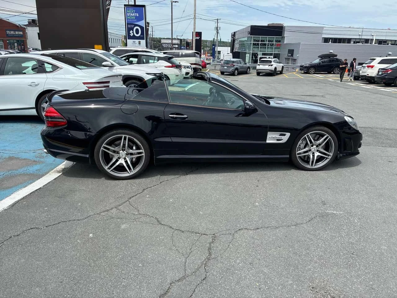 Mercedes-Benz SL 63 AMG * 6.2L * АВТОКРЕДИТ БЕЗ ПЪРВОНАЧАЛНА ВНОСКА, снимка 4 - Автомобили и джипове - 54975381