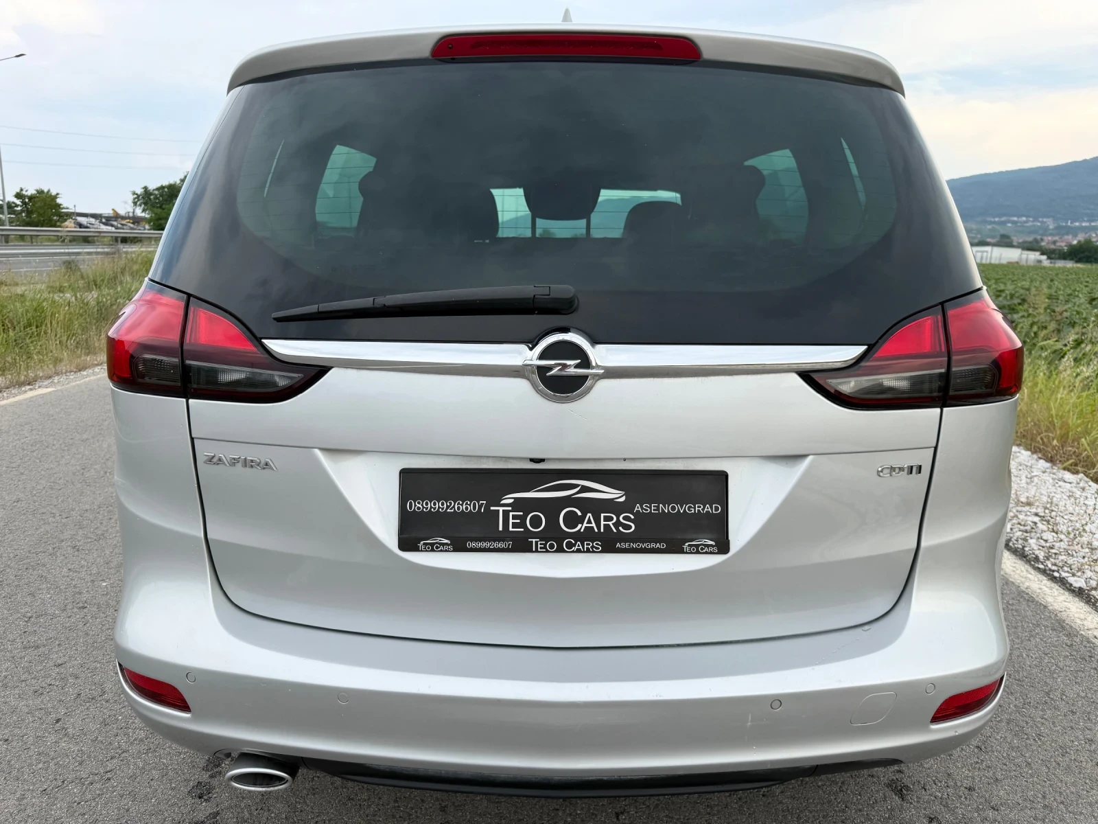 Opel Zafira Tourer 2.0 CDTi / COSMO / 6+ 1 / AVTOMAT / CAMERA, снимка 6 - Автомобили и джипове - 55063698