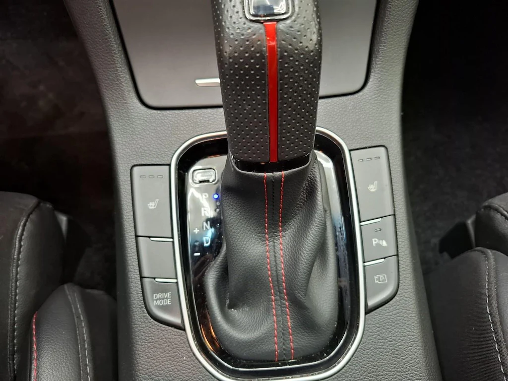 Hyundai I30 1.5 T-GDI/ MHEV/ N Line/ Sky/ 7DCT/ Очакван!, снимка 11 - Автомобили и джипове - 55413116